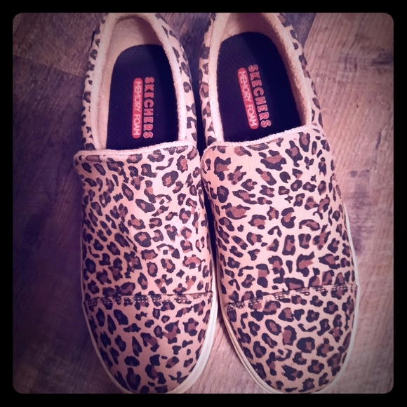 Shoes - Picture 1 of 1